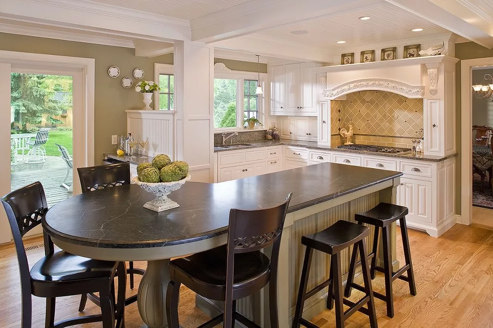 Custom Kitchen Remodeling